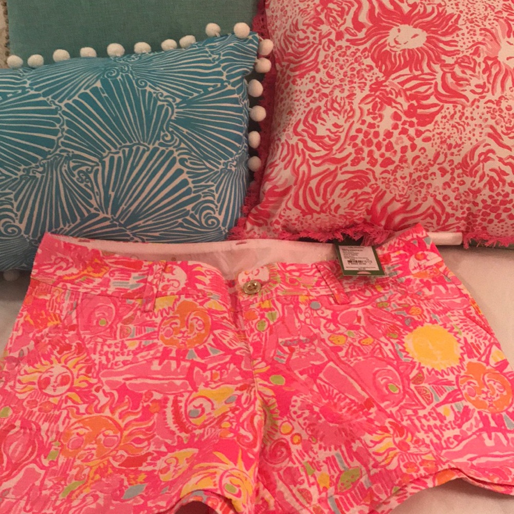 NEW with tags! Lilly Pulitzer Shorts size 10